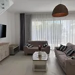 Vilă Villa 