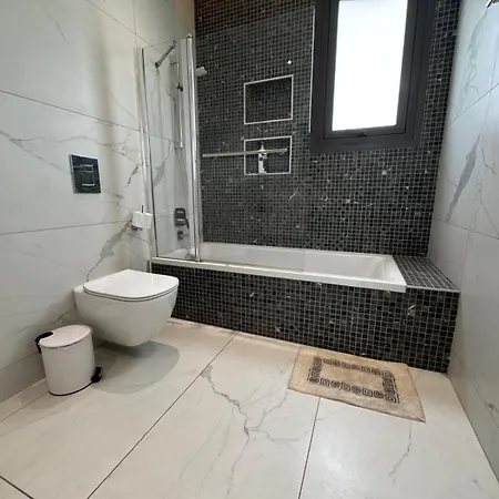 וילה Luxury 3 Bedroom With Pool *