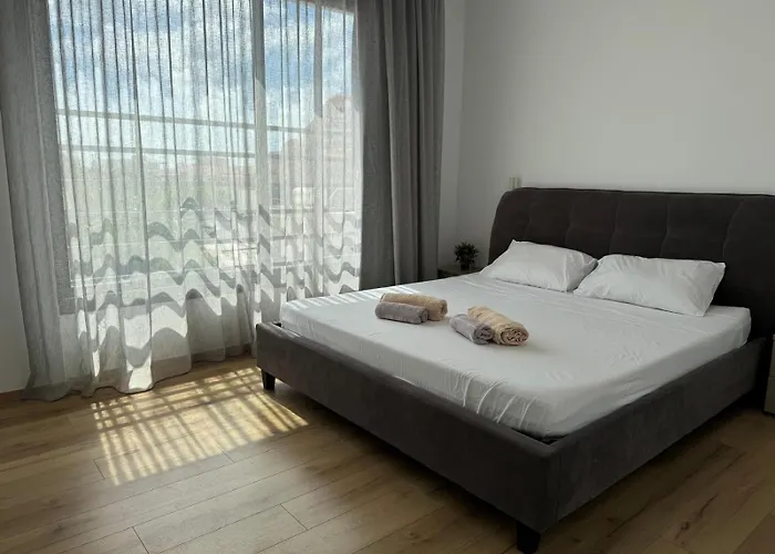 Вилла Luxury 3 Bedroom With Pool Пафос