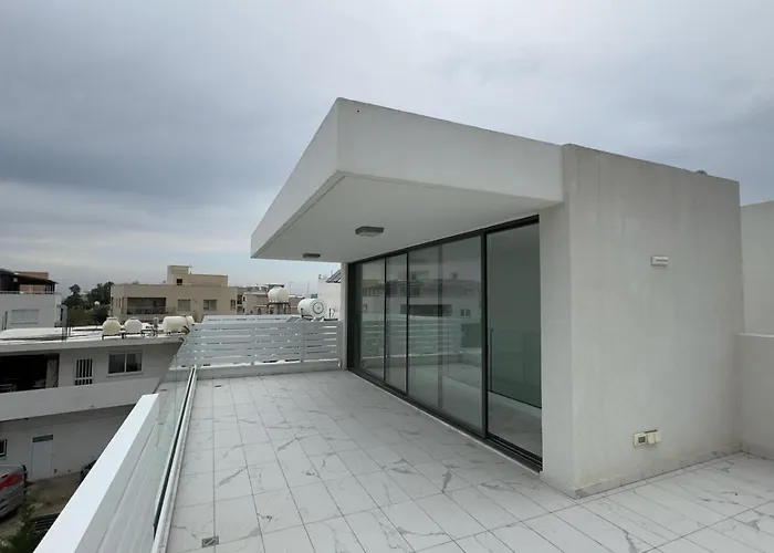 Luxury 3 Bedroom With Pool Vila *